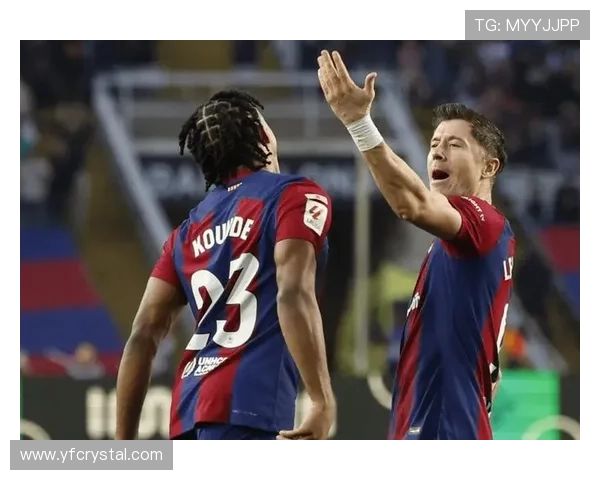 意媒称帕拉迪诺愿签短约曼奇尼求长约哈维进入尤文主帅候选名单